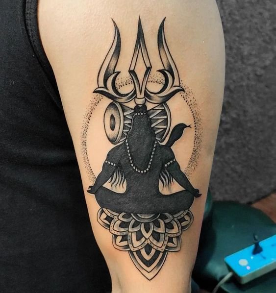 Attractive Mahadev Tattoo Designs on Hand