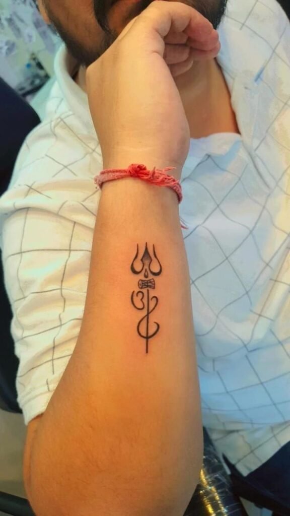 Attractive Mahadev Tattoo Designs on Hand