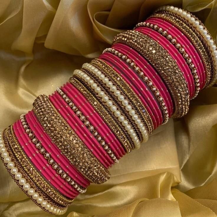 Beautiful Bangles Dp for Girls