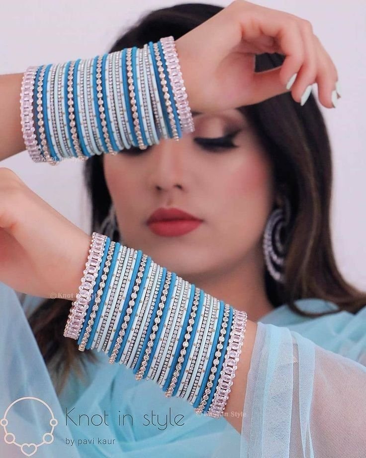 Beautiful Bangles Dp for Girls