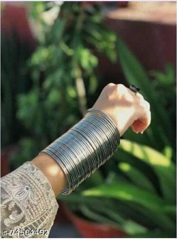 Beautiful Bangles Dp for Girls