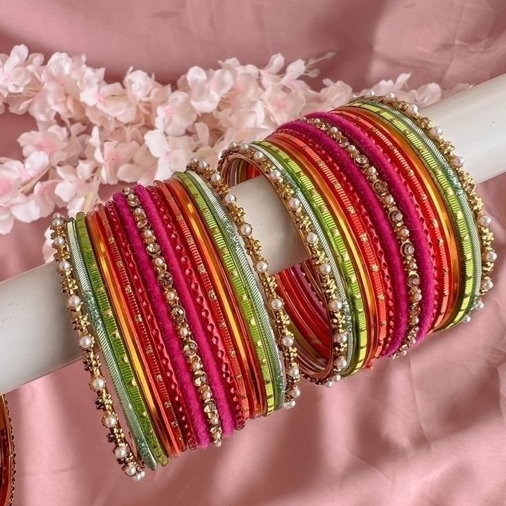 Girls Bangles Hand Whatsapp Dp images