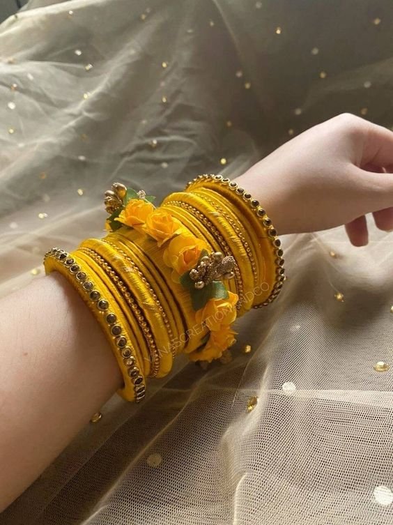 Girls Bangles Hand Whatsapp Dp images