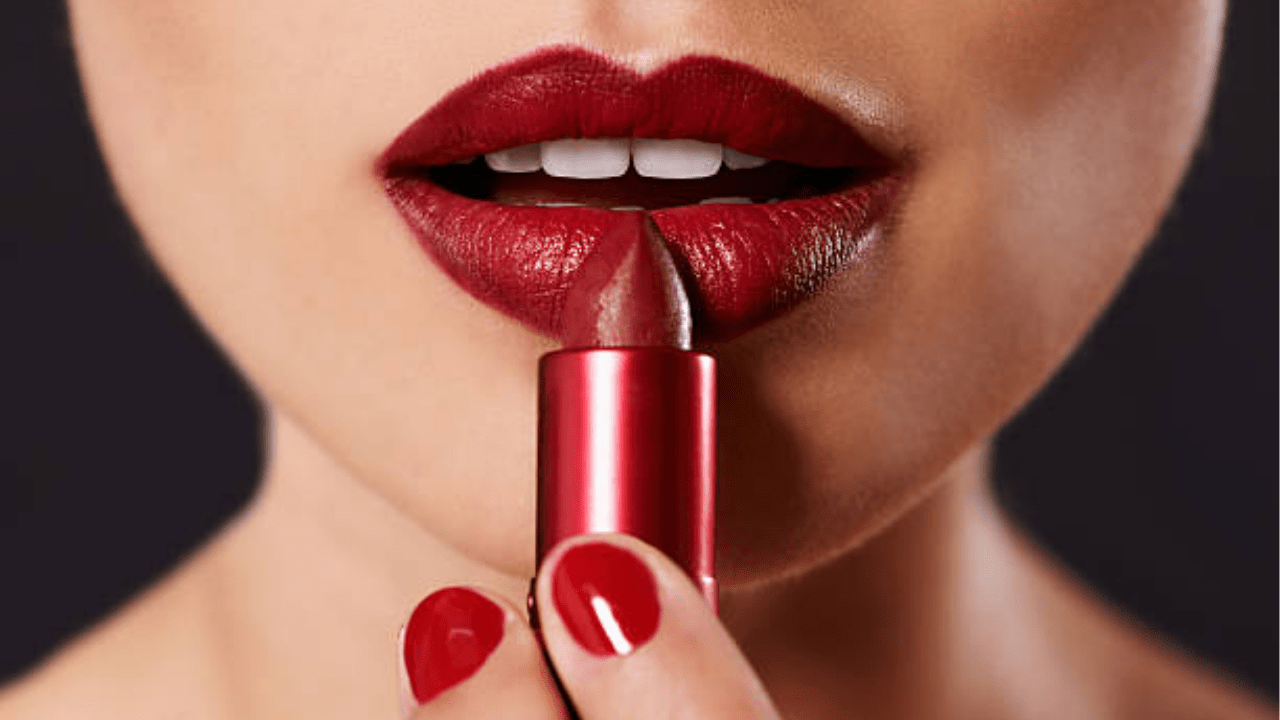 Top 15 Best Long Lasting Lipsticks: Budget-Friendly & Luxury