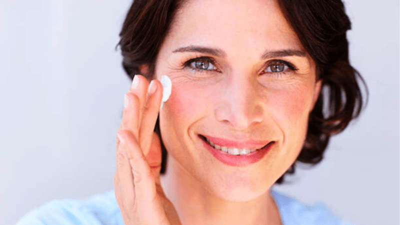 Top 10 Anti-Aging Creams for Radiant and Youthful Skin